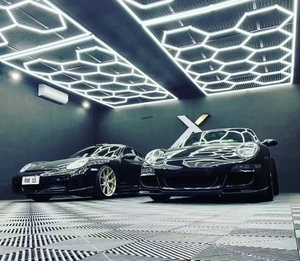 Lampe hexagonale suspendue à LED pour la maison, le plafond, le garage, l'atelier, la couleur blanche froide. - Product Image 5