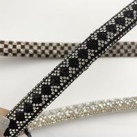 2025 Mode Tige de Chaussure en Cristal PVC Souple avec Lacets Brillants Semi-Circulaires, Breloque de Chaussure, Décoration Strass et Cordon en Cristal