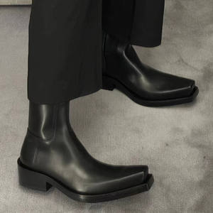 Bottes courtes unisexes en cuir à talon carré épais et semelle épaisse pour homme et femme, tendance mode, vente en gros - Product Image 6
