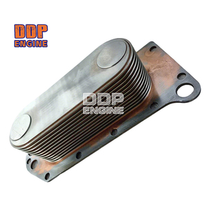 อะไหล่เครื่องยนต์ดีเซล ชุดระบายความร้อนน้ำมันเครื่อง สำหรับคัมมินส์ 6C 6CT 8.3L หมายเลขอะไหล่ 3974815 3906296 3918175 3918174 3929011 สำหรับเครื่องจักรก่อสร้าง - Product Image 1