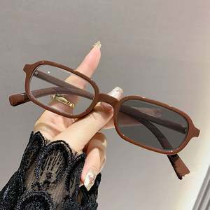 Gafas de Sol Cuadradas con Marco Pequeño Retro de Moda 2025 con Logotipo Personalizado para Hombre y Mujer, Gafas Fotocromáticas Anti Luz Azul - Product Image 5