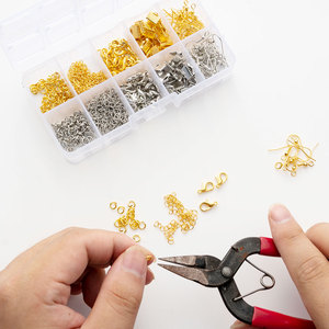 Juego <span class=keywords><strong>de</strong></span> herramientas y accesorios para hacer aretes DIY al por mayor: Alicates para abalorios, bolsa <span class=keywords><strong>de</strong></span> materiales y herramientas para la creación <span class=keywords><strong>de</strong></span> joyas hechas a mano. - Product Image 3