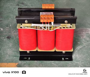 หม้อแปลงไฟฟ้าแบบแห้งขนาดกะทัดรัด 160kva สามเฟส แบบลดแรงดัน 400v เป็น 200v ได้รับการรับรองมาตรฐาน CE สำหรับโรงงานในประเทศไทย - Product Image 6