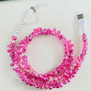 كابل شحن سريع <span class=keywords><strong>2</strong></span> في 1 بتصميم عيد الفصح مع فيونكة حمراء وخرز، مناسب لمنفذ Type-C، سلك بيانات عصري للهواتف - Product Image 1