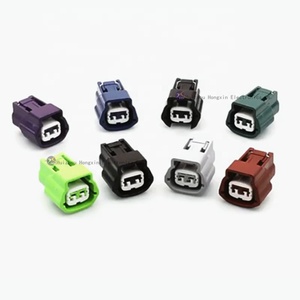 Assemblage personnalisé pour le connecteur de faisceau de câblage de voiture automatique de câble de Toyota pour la lumière de <span class=keywords><strong>moto</strong></span> et d'automobile faite sur commande - Product Image 2