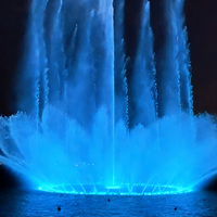 Fontaine d'eau en acier inoxydable, élément aquatique paysager personnalisé pour projet commercial