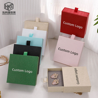 Boîte à bijoux en carton avec logo personnalisé, boîte d'emballage de bijoux de luxe faite à la main, boîte à bijoux en papier pour collier, bague, boucles d'oreilles, bracelet
