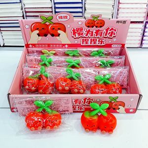 Juguete Antiestrés Creativo con Forma de Cereza para Apretar, Divertido Juguete Sensorial con Temática de Frutas para Niños, Alivio del Estrés y Juego Sensorial - Product Image 2
