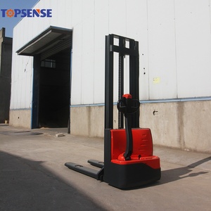 Apilador Móvil Eléctrico Automático Topsense de 1.5 Toneladas con Tracción en las Cuatro Ruedas y Neumáticos Sólidos, con Desplazador Lateral Eléctrico - Product Image 2