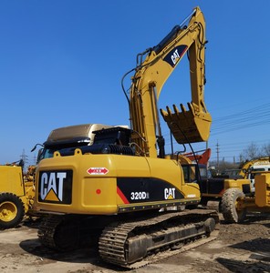Excavadora hidráulica de cadenas Caterpillar CAT 320D2 usada con mínimas marcas de desgaste, calidad superior, precio razonable, en venta. - Product Image 1