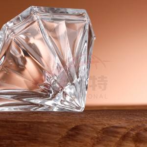 ขวดน้ำหอมแก้วใสทรงสเปรย์เปล่าขนาด70มล. พร้อมฝาปิดสีดำรูปทรงเรขาคณิต - Product Image 6