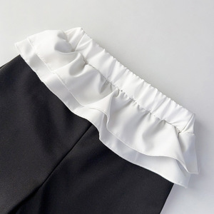 Nouvelle Collection : Ensemble Coréen d'Été Deux Pièces pour Enfants - Haut à Manches Courtes Imprimé Nœud et Pantalon en Dentelle Style Ballet - Product Image 3