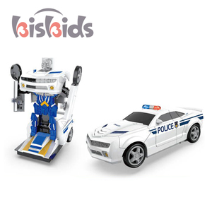 Vente chaude 2 en 1 électrique universel <span class=keywords><strong>voiture</strong></span> transformer Robot universel déformation <span class=keywords><strong>voiture</strong></span> de <span class=keywords><strong>police</strong></span> <span class=keywords><strong>jouet</strong></span> avec lumière et musique - Product Image 2