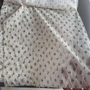 قماش دانتيل شبكي بزهور ملونة - Product Image 1