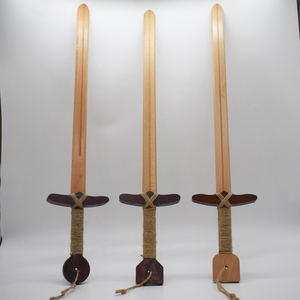 <span class=keywords><strong>Épée</strong></span>s <span class=keywords><strong>et</strong></span> boucliers de cosplay en bois carbonisé, <span class=keywords><strong>jeux</strong></span> d'<span class=keywords><strong>épée</strong></span>s en bois pour enfants, <span class=keywords><strong>jeux</strong></span> de plein air, <span class=keywords><strong>épée</strong></span>s jouets - Product Image 4