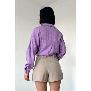 Camisa Corta de Lino Lila con Botones para Mujer, Estilo Casual para Uso Diario - Product Image 1