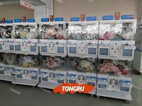 Machine à griffes pleine grandeur avec éclairage lumineux, idéale pour les peluches, les jouets en peluche, le jeu d'arcade ultime, divertissement pour la salle de jeux et les fêtes