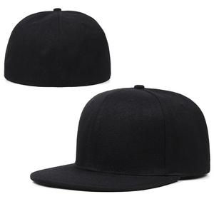 <span class=keywords><strong>Gorra</strong></span> de béisbol de moda de poliéster 100% para hombres y mujeres, estilo deportivo hip-hop curvo, nuevas gorras de béisbol ajustadas de Color sólido - Product Image 6