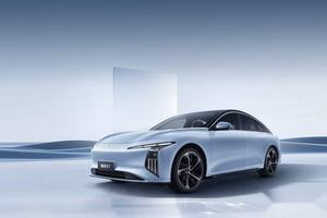 Dongfeng Forthing Xinghai S7 New Energy Vehicle Venta al por mayor 4 puertas 5 asientos Electric Unlimited Sport 4wd Segunda mano Izquierda EV - Product Image 5