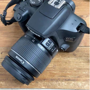 กล้อง <span class=keywords><strong>Canon</strong></span> <span class=keywords><strong>1500D</strong></span> + เลนส์ EF-S 18-55mm III ชุดคิท (มือสอง) 24.1MP วิดีโอ Full HD Wi-Fi ผ่านการทดสอบอย่างสมบูรณ์ สำหรับนักเรียน ถ่ายวิดีโอบล็อกและภาพนิ่ง - Product Image 1