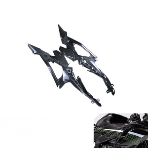 Carénage latéral en fibre de carbone sèche 3K pour Kawasaki Ninja ZX-25R 2020+ Remplacement direct OEM - Product Image 1