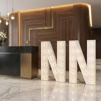 Enseigne de magasin en métal brossé à bords recouverts, double face, rétroéclairée par LED, pour la publicité transfrontalière, avec lettres miniatures et finition artisanale