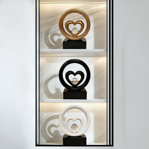 Luxury Modern Table Decoration Ornaments <b>Heart</b> Shape Abstract Decorative Crystal Sculpture Resin Home Decoration - Product Image 3