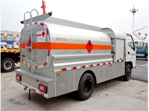 Camion-citerne neuf de marque chinoise, mini, RHD/LHD, 3m³/5m³, châssis chinois, Euro 3, Tier 3 - Product Image 3