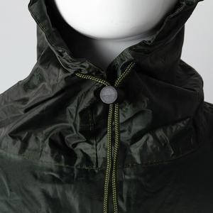 थोक पुन: प्रयोज्य काले हरे, पीले स्टाइलिश पुरुषों पोंचो बारिश गियर गोल्फ कस्टम मोटी लंबे रेनकोट पोंचो 210 टी के लिए वयस्क - Product Image 3