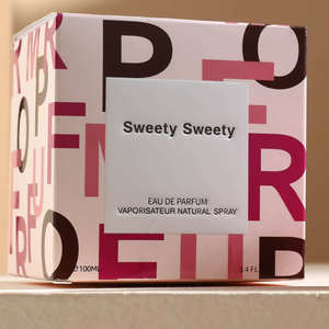 Vente flash Parfum original pour femmes de la marque Locali 100 ml Douceur de crème fouettée Flacon en verre Vaporisateur pour le corps liquide - Product Image 6