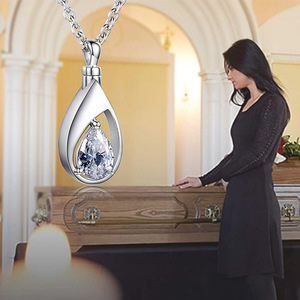 Collana con Pendente a Goccia d'Acqua Muse Tears per Donne, Elegante Catena da Collo alla Moda per Uso Quotidiano - Product Image 5