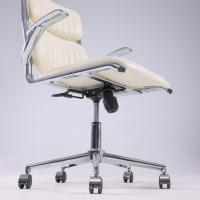 Fauteuil élégant ergonomique moderne à dossier côtelé avec revêtement en similicuir écologique motif litchi, idéal pour une décoration élégante de chambre et de bureau à domicile