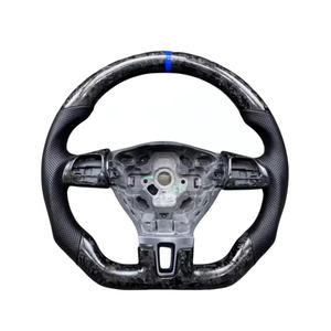 Volante de fibra de carbono a <span class=keywords><strong>precio</strong></span> de fábrica para Volkswagen VW Golf MK 6 volante de fibra de carbono forjado - Product Image 1