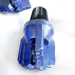 Produciamo Professionalmente Punte da Trapano Raschiatrici a Tre Ali di Alta Qualità con Filettatura ad Angolo Retto da 98 mm² e 3/8 di Pollice - Product Image 1