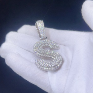 Perhiasan hip hop kustom kalung perhiasan Ice out liontin huruf berlian moissanite set perak modis kalung - Product Image 4