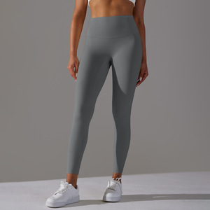 Señoras Poliéster Nylon Compresión 4 Way Elástico Caliente Mujeres Sexy Pantalones de yoga con bolsillos en Ajuste apretado - Product Image 5