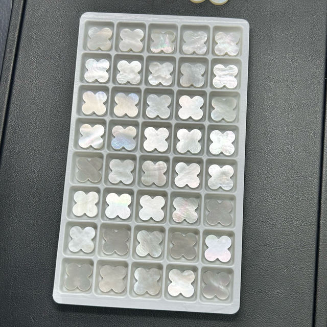 8mm to 14mm High Quality White Mother of Pearl Shell Clover Gemstone MOP Flower VC Jewelry Stone