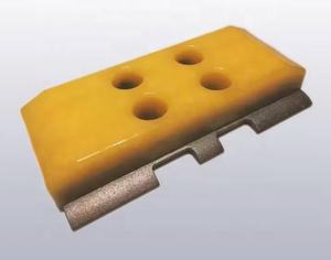 Bon prix fraiseuse à froid pièces de train d'atterrissage patins de voie en caoutchouc pour wirtgen - Product Image 4