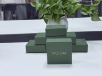 Boîte à bijoux magnétique en papier vert foncé carrée personnalisée avec logo personnalisé - Boîte à collier