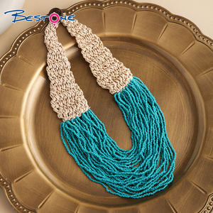 Nouveau collier de gland perlé de graine de série de Style de Noël de Style ethnique pour les femmes de haute qualité prêt à expédier - Product Image 3