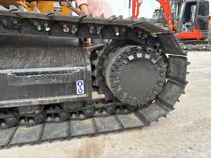 Faible nombre d'heures pour 320D, nouvelle fiabilité supérieure, moteur 106 kW, boîte de vitesses, pompe, roulement, poids opérationnel de 20 tonnes pour les chantiers difficiles - Product Image 4
