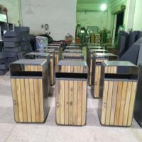 Cendrier d'extérieur moderne en acier inoxydable avec finition en bois pour le recyclage de rue, poubelle 12L 30L