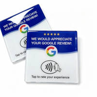 Plaque autocollante étanche en PVC pour paiement RFID/NFC, avis QR, menu et réseaux sociaux pour hôtels et restaurants