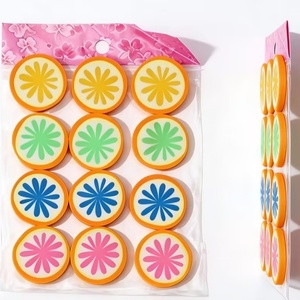 Borrador con Diseño de Frutas Kawaii (Sandía, Naranja, Piña, Fresa) para Estudiantes, Material Escolar, Regalo, Suave y Flexible - Product Image 4