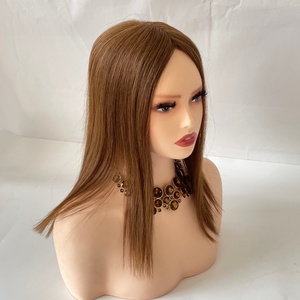 ท็อปเปอร์ผมแท้สีน้ำตาลธรรมชาติแบบ MONO Base สำหรับผู้หญิง ติดกิ๊บ 4 ตัว - Product Image 2