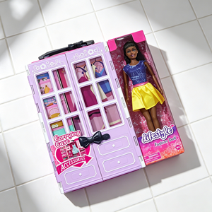 Pink <b>Wardrobe</b> Carrying Case with <b>Doll</b> Clothes and Accessories for Girls Age 5-7 - Product Image 6