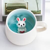 Mug à café 3D surprise avec animal à l'intérieur, 12 oz, avec adorable vache bébé, tasse en céramique faite à la main, surprise de Noël, anniversaire