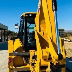 For 428F Used Backhoe Loader 28 Ton Operating Weight 68.5kW Engine & Gearbox Nice <b>Running</b> Condition for Hot Sale - Product Image 1