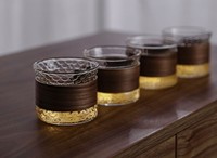 Verre à whisky vintage gris fumé martelé avec manchon en bois résistant à la chaleur anti-brûlure pour bar, maison, café, thé, vin