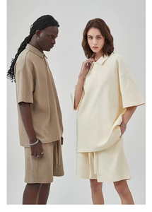 Camiseta Unisex de Algodón con Patrón de Waffle, Lisa, de Alta Calidad, Corte Holgado, 330 GSM, Mangas Cortas, Tejido de Punto, para Hombre - Product Image 2